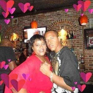 Meet your Posher, Lorraine